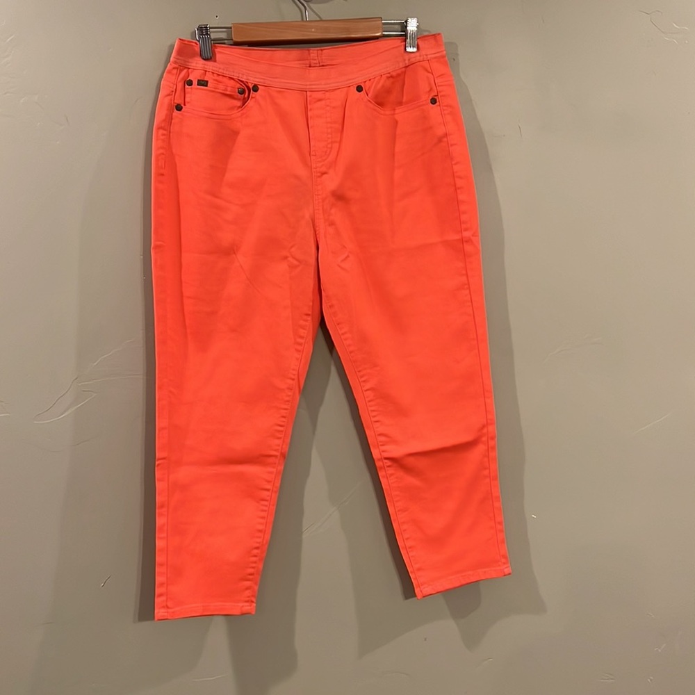 DG2 by Diane Gilman Vibrant Coral Cropped Jeans Elastic Waist size Large